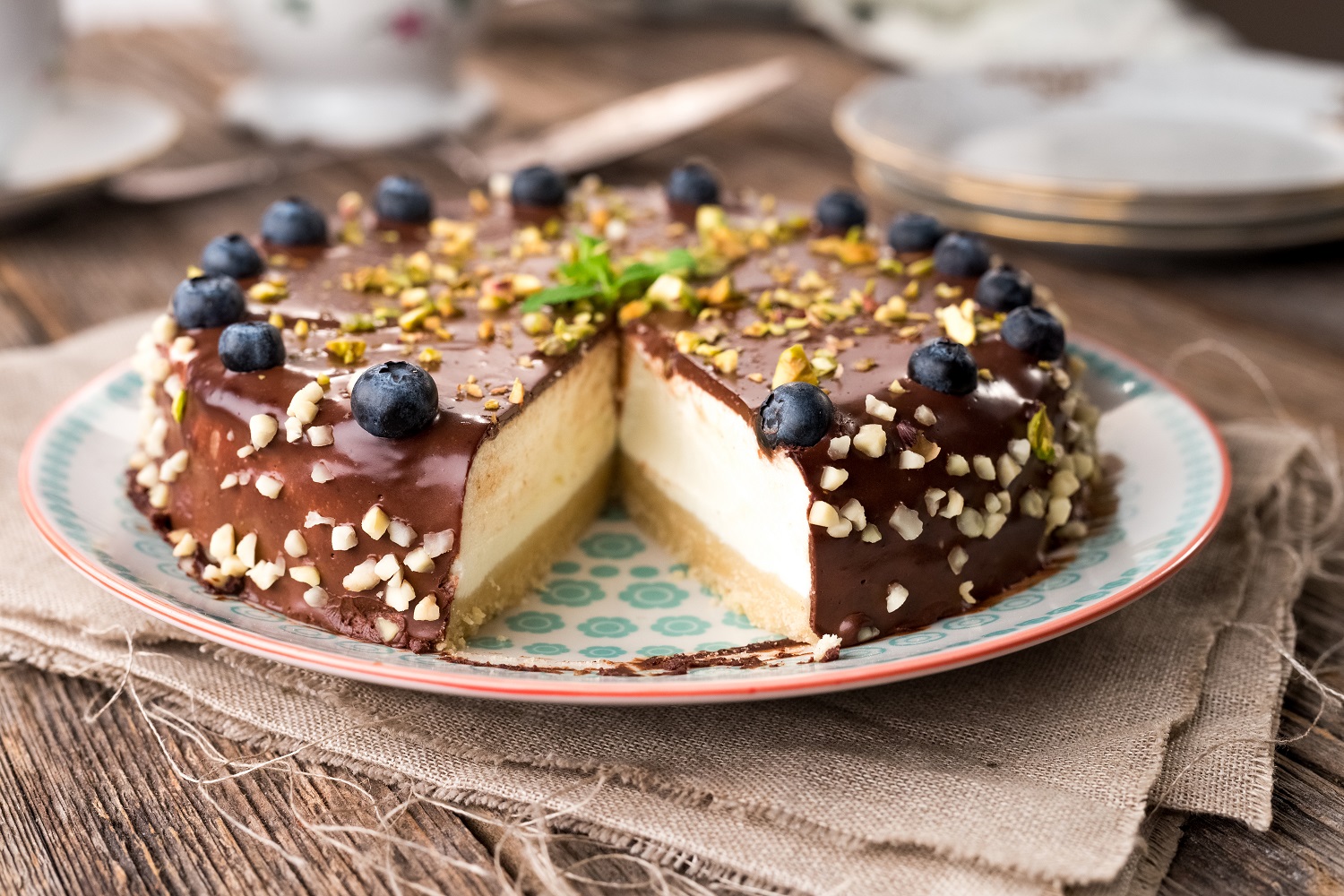 delicious-chocolate-cake-2024-09-19-05-50-46-utc.jpg